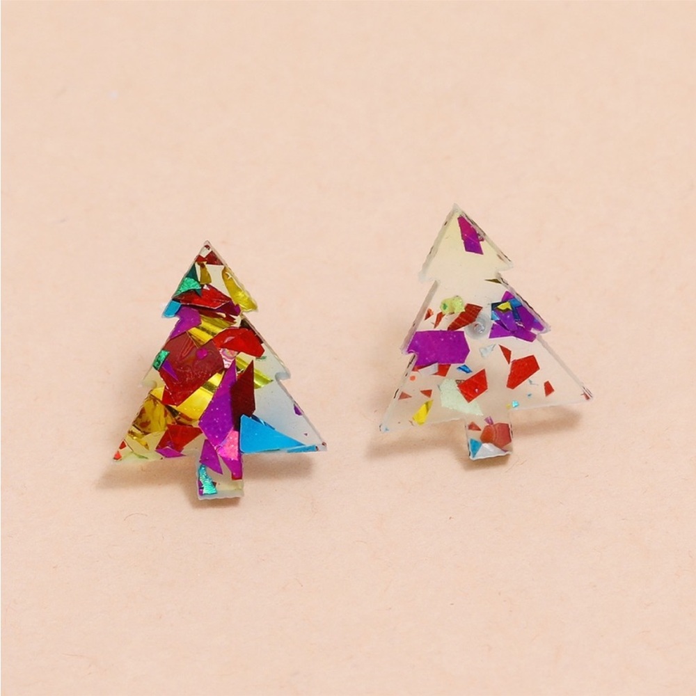 🎄Beautiful Multicolored Christmas Tree Earrings 🎄
